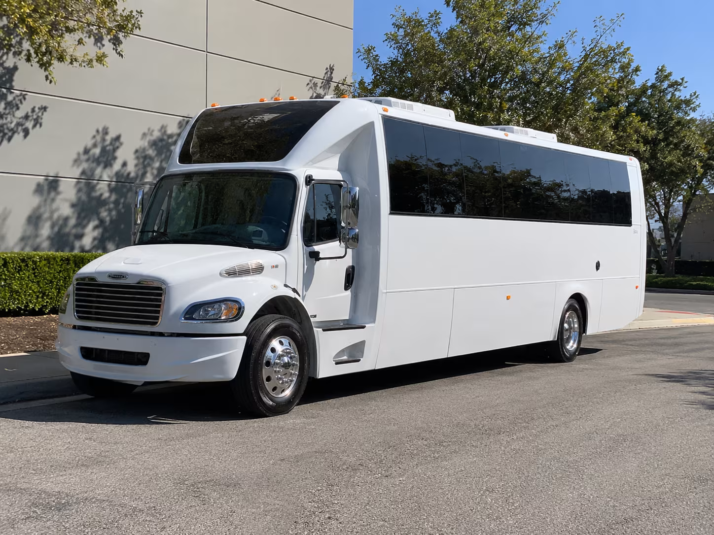 bachelor and bachelorette party buses in centennial
