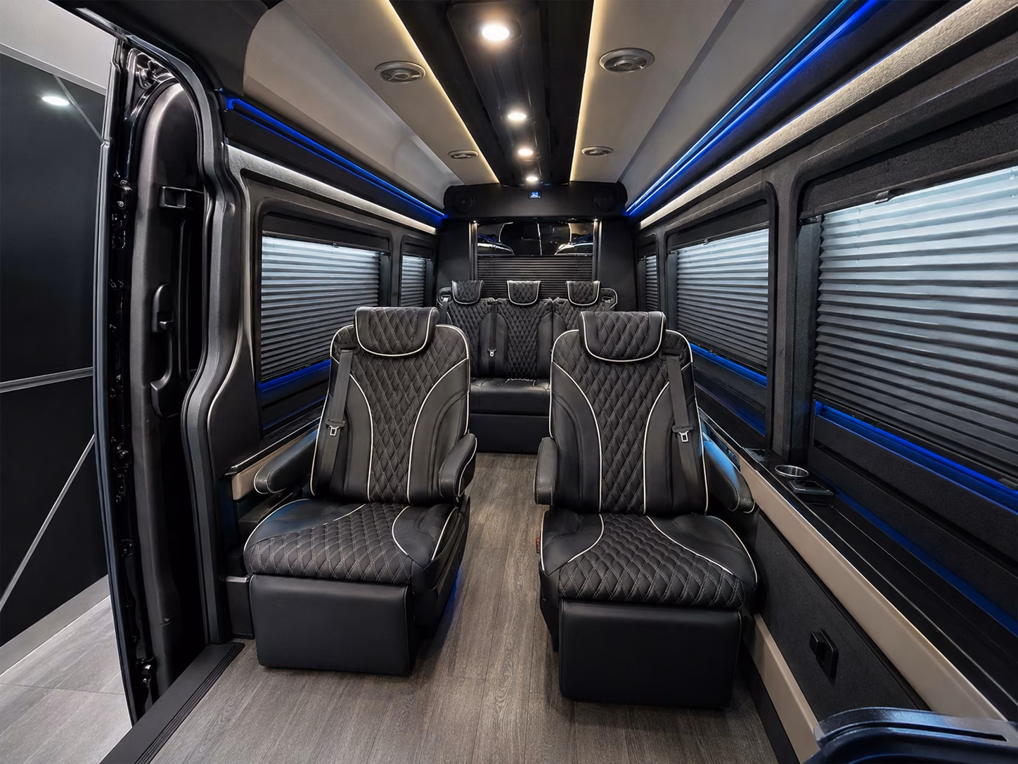 centennial airport shuttle buses for employees